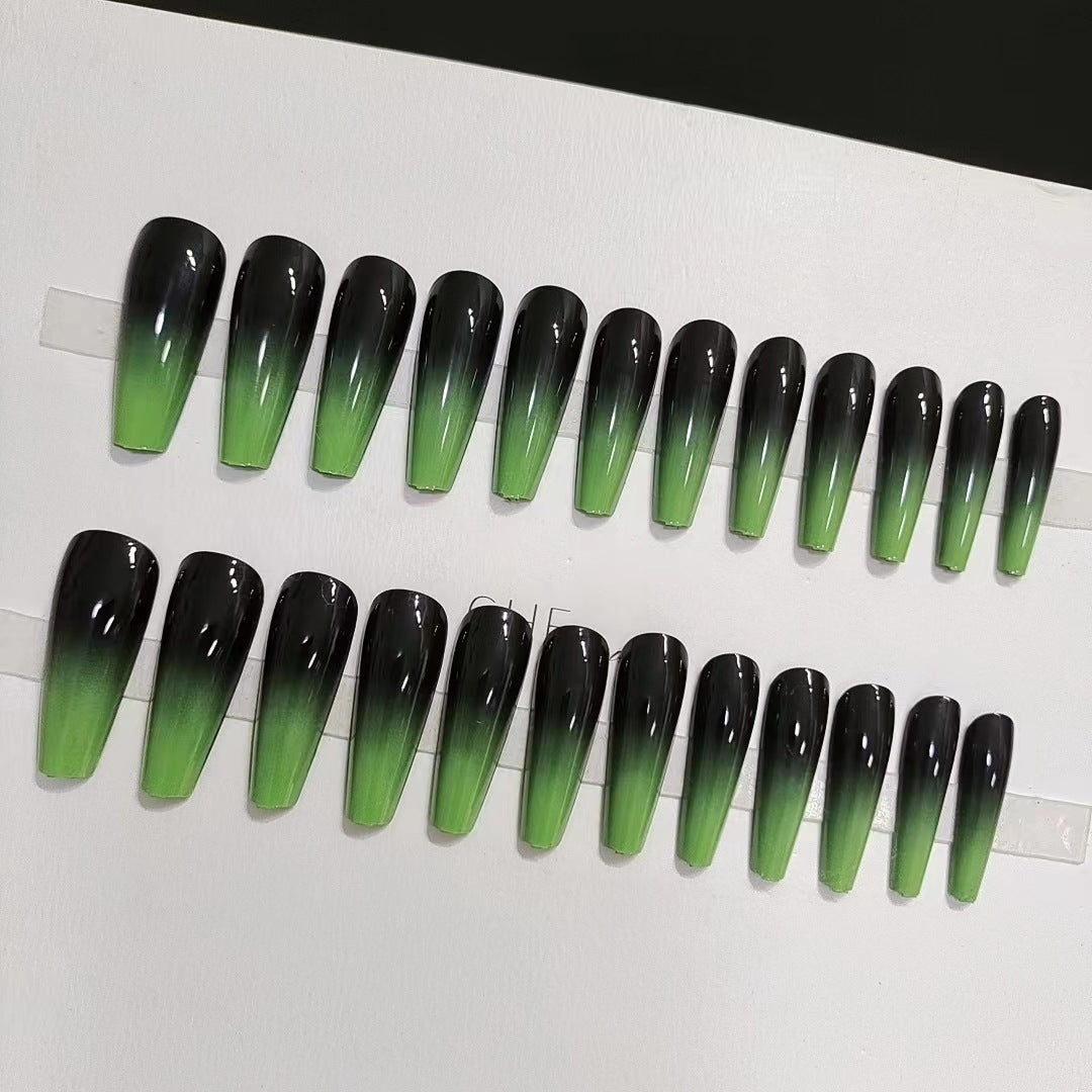 【Black and green gradient】Cool and Spicy Manicure Cool style nail art.New Year Gifts.